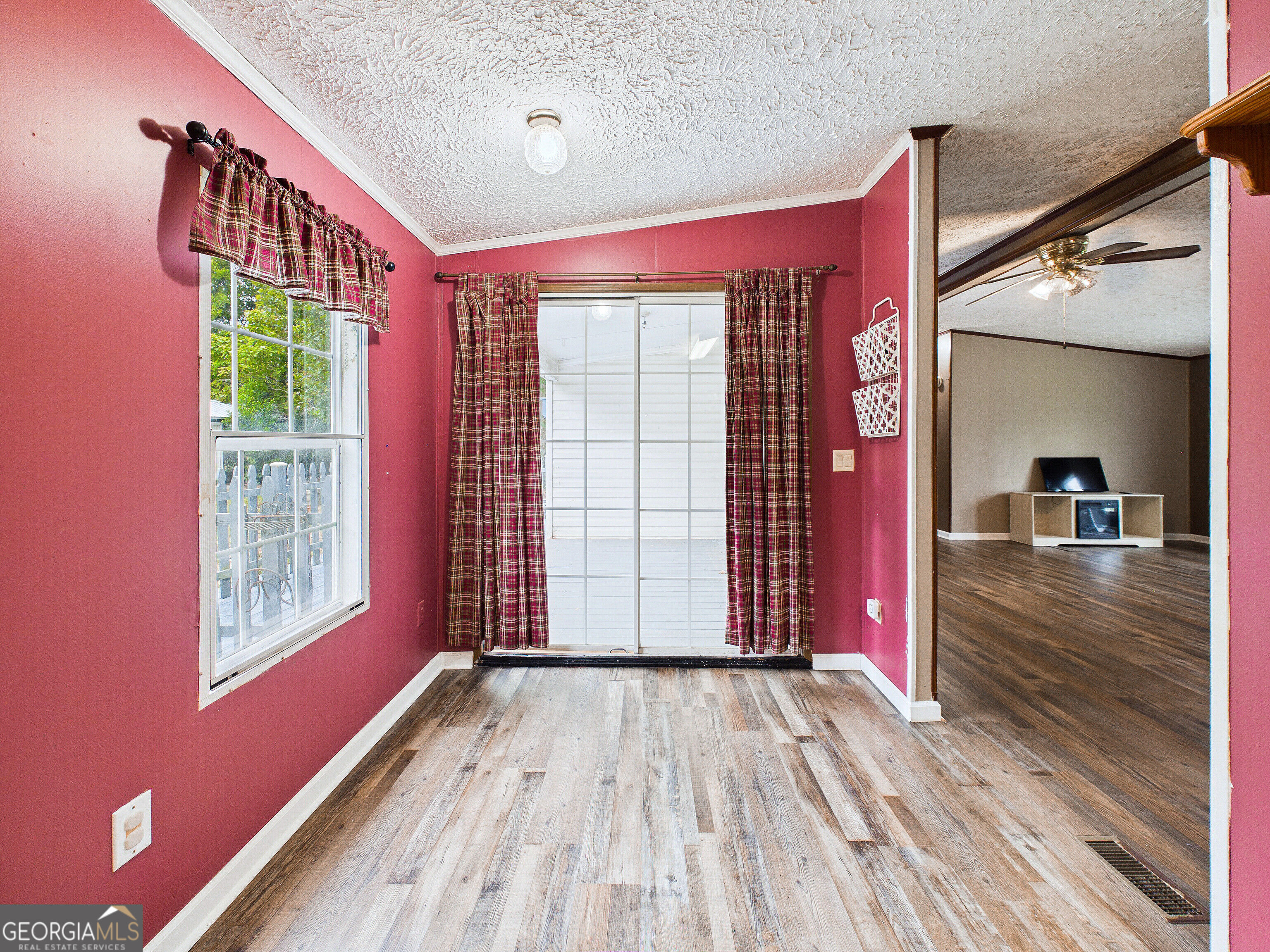 360 Hayes Road Property Photo 12