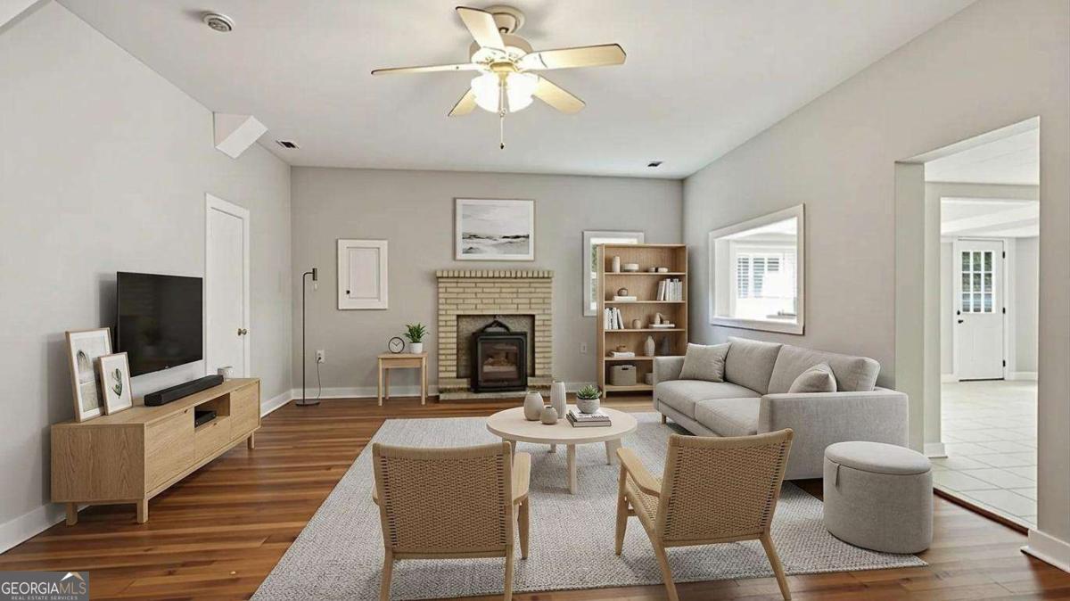523 Wynn Road Property Photo 4