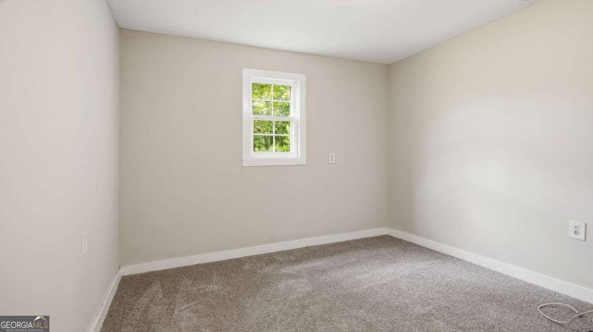 523 Wynn Road Property Photo 11