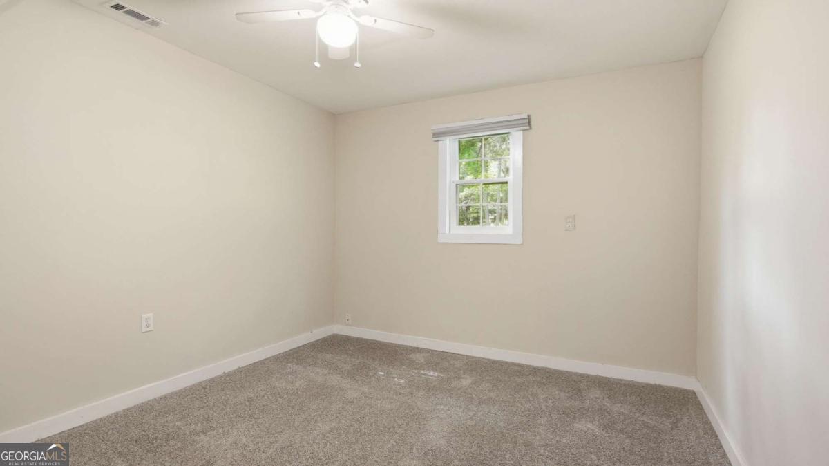 523 Wynn Road Property Photo 13