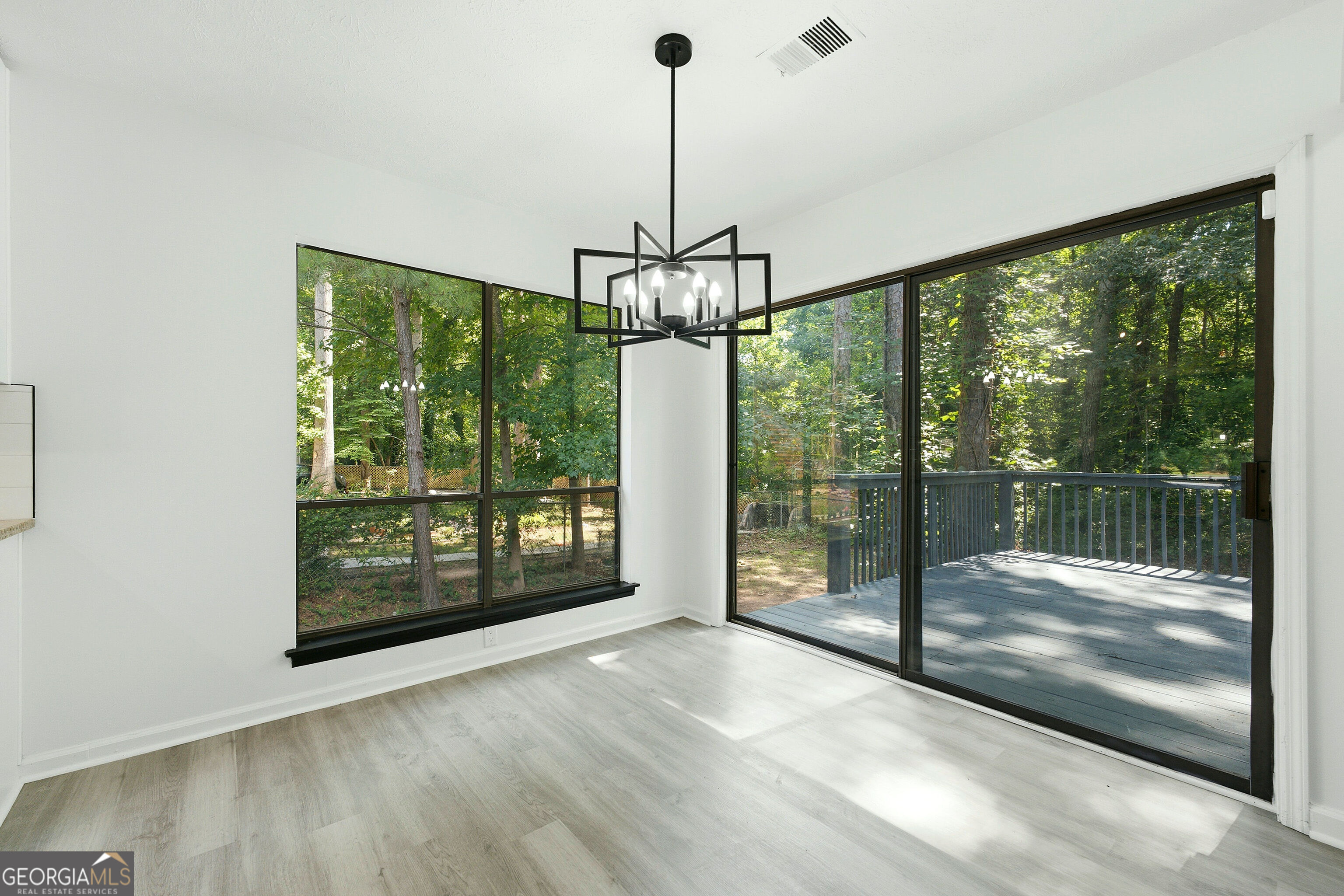 6350 Beethoven Circle Property Photo 13
