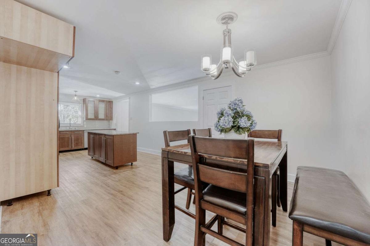 675 Collingwood Drive Property Photo 13