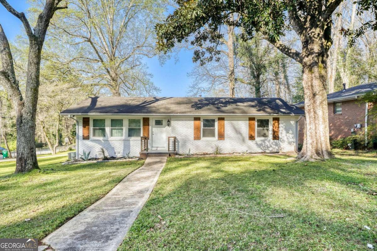 675 Collingwood Drive Property Photo 15