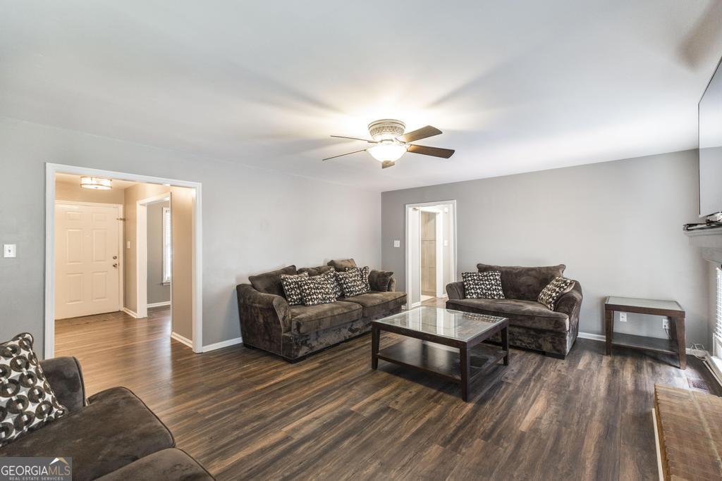 101 Charlie Court Property Photo 14