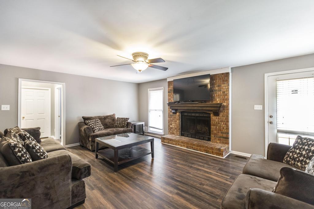 101 Charlie Court Property Photo 15