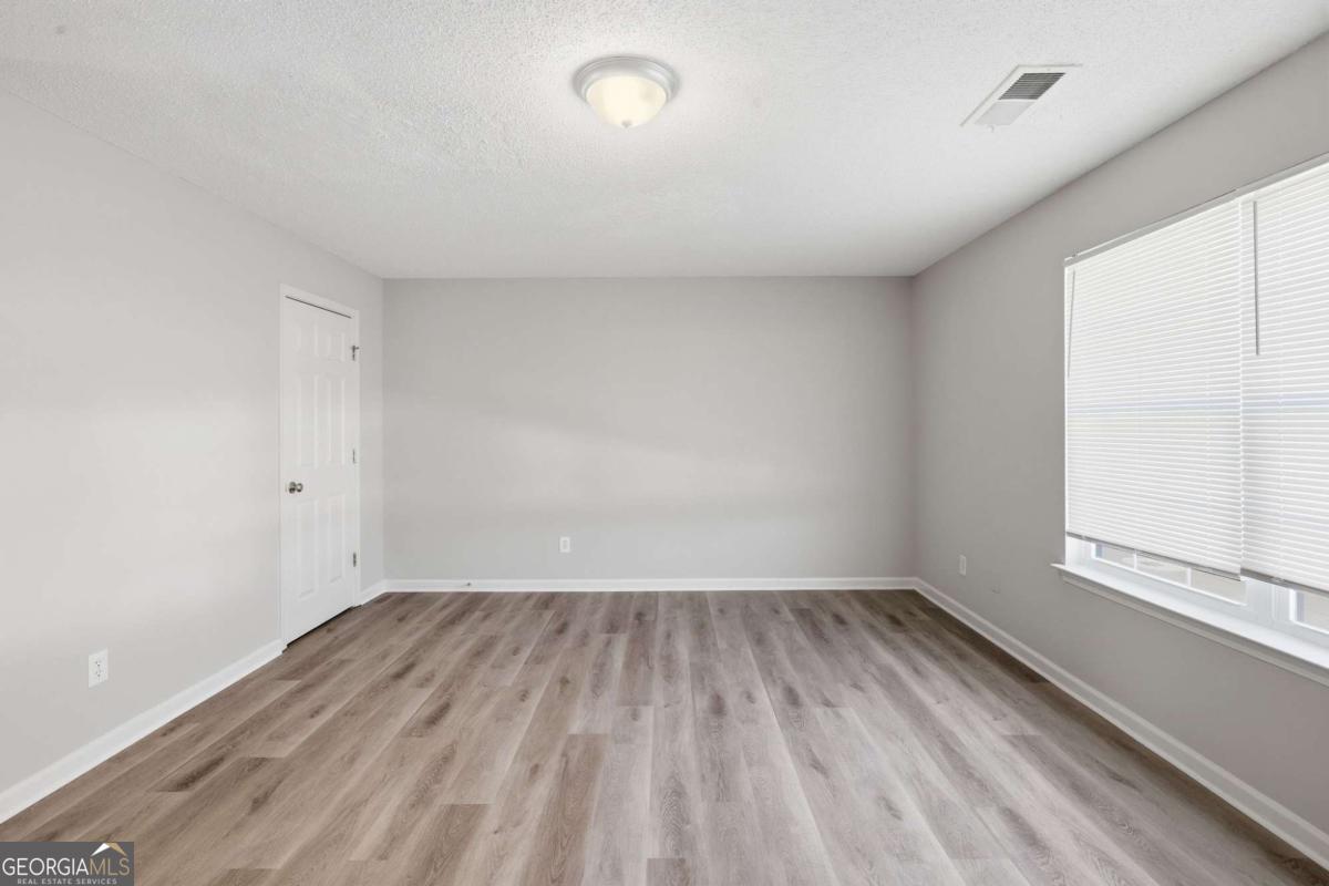 1211 Brookstone Road Property Photo 14