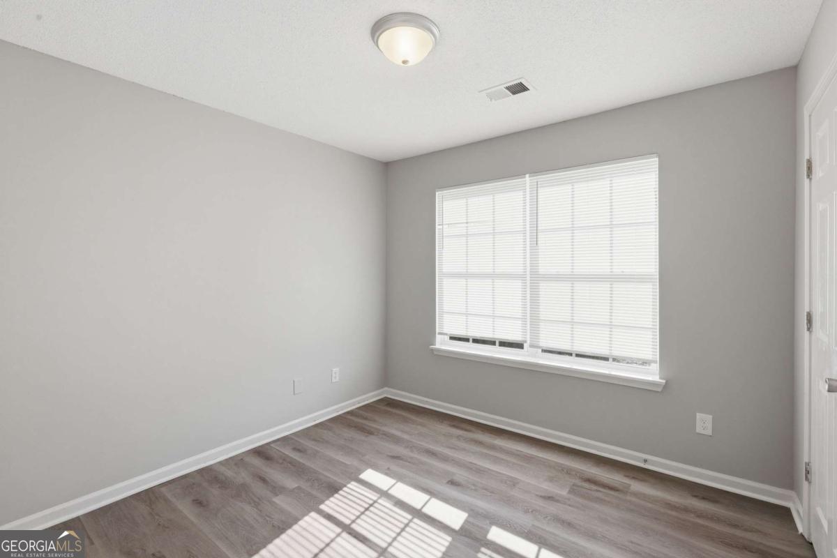 1211 Brookstone Road Property Photo 17