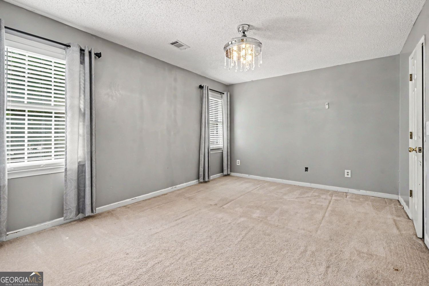 7336 Waters Edge Drive Property Photo 22