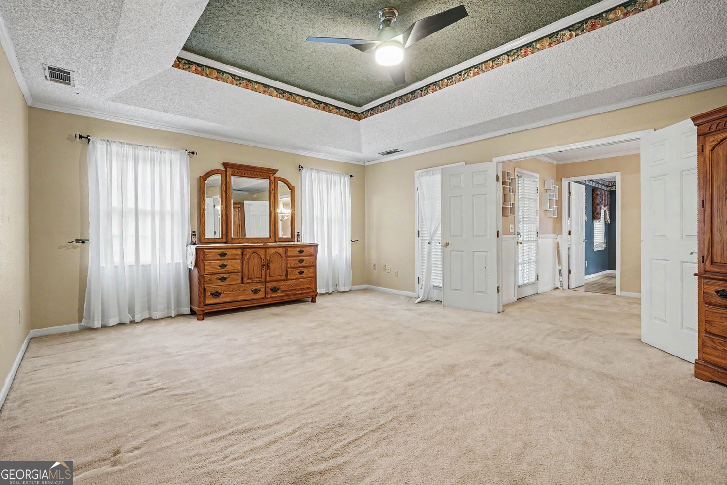 7336 Waters Edge Drive Property Photo 29