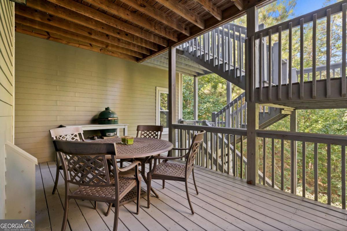 11 York Trace Property Photo 63
