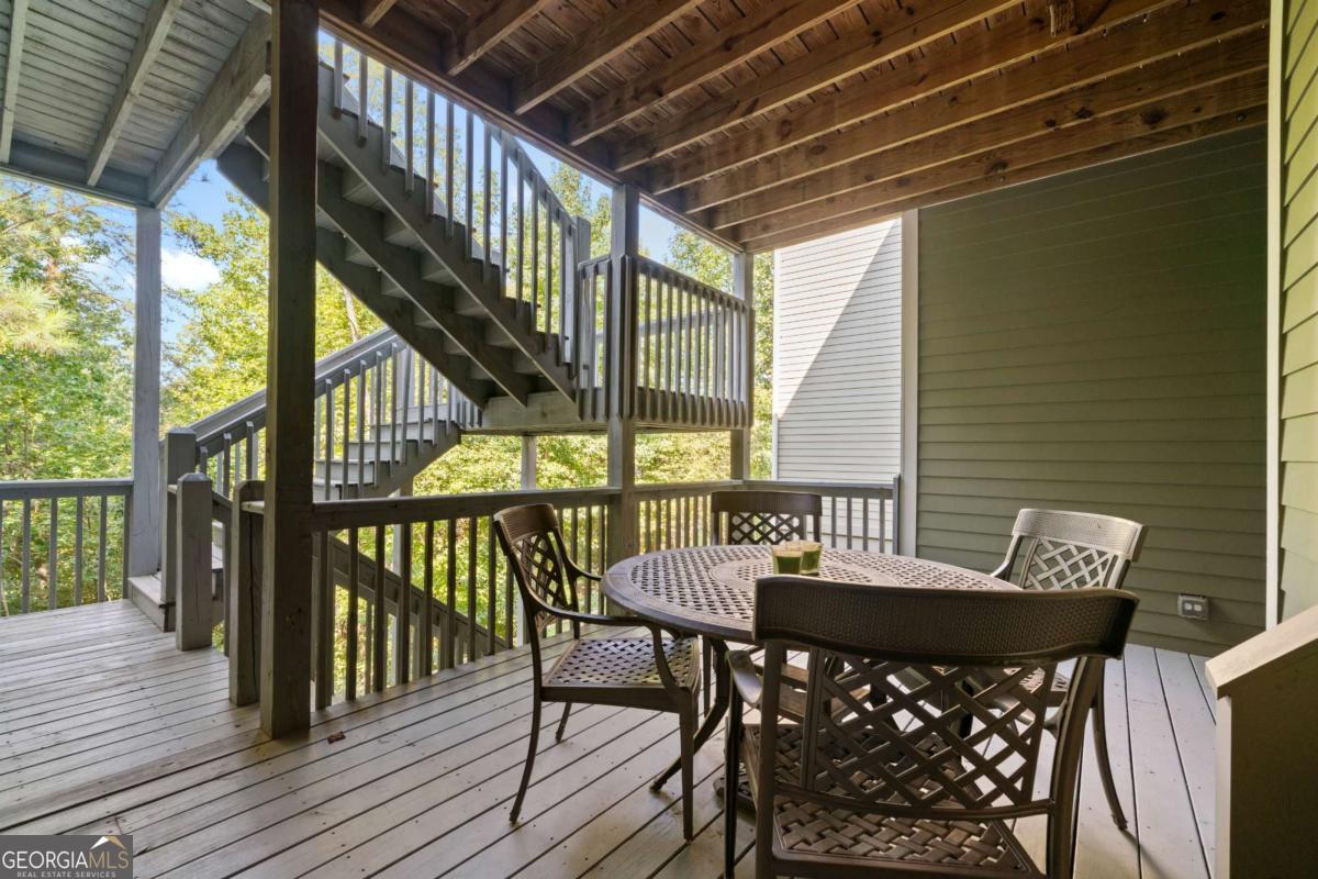 11 York Trace Property Photo 64