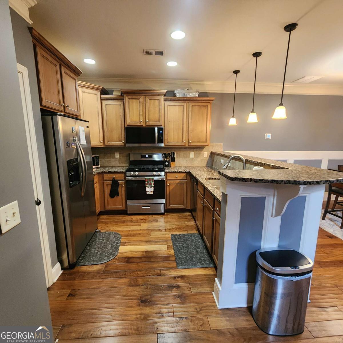 6 Trailside Way Property Photo 7