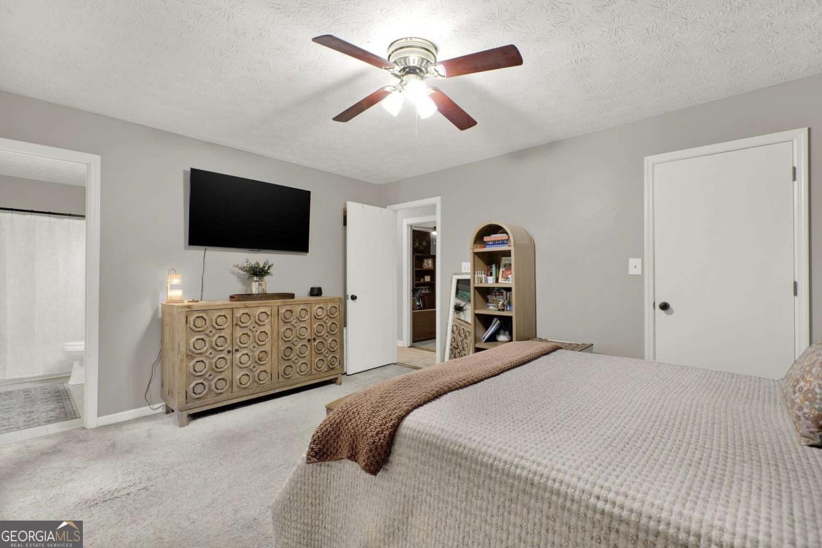 645 Morgan Springs Court Property Photo 18