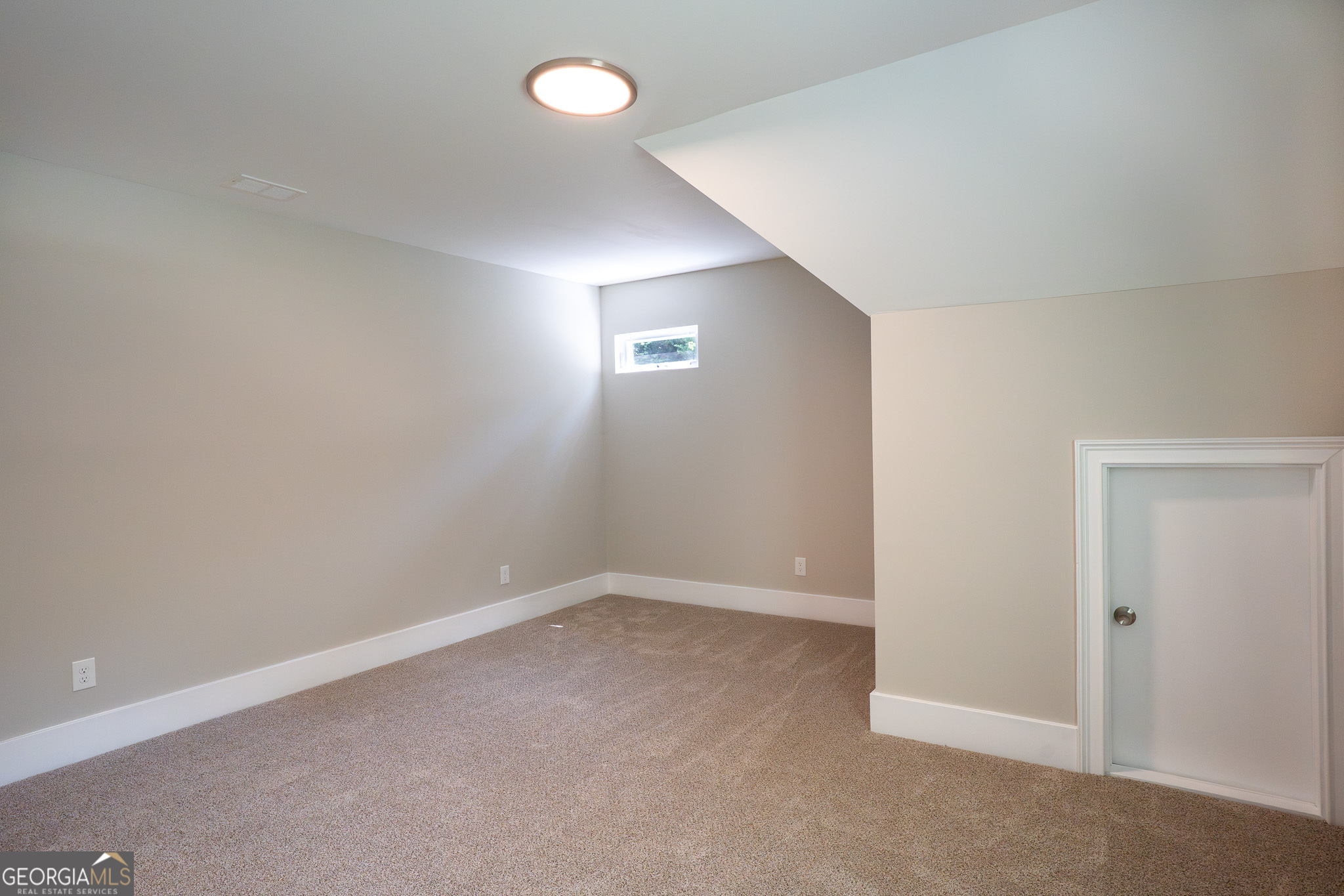 160 Rosewood Circle Property Photo 32