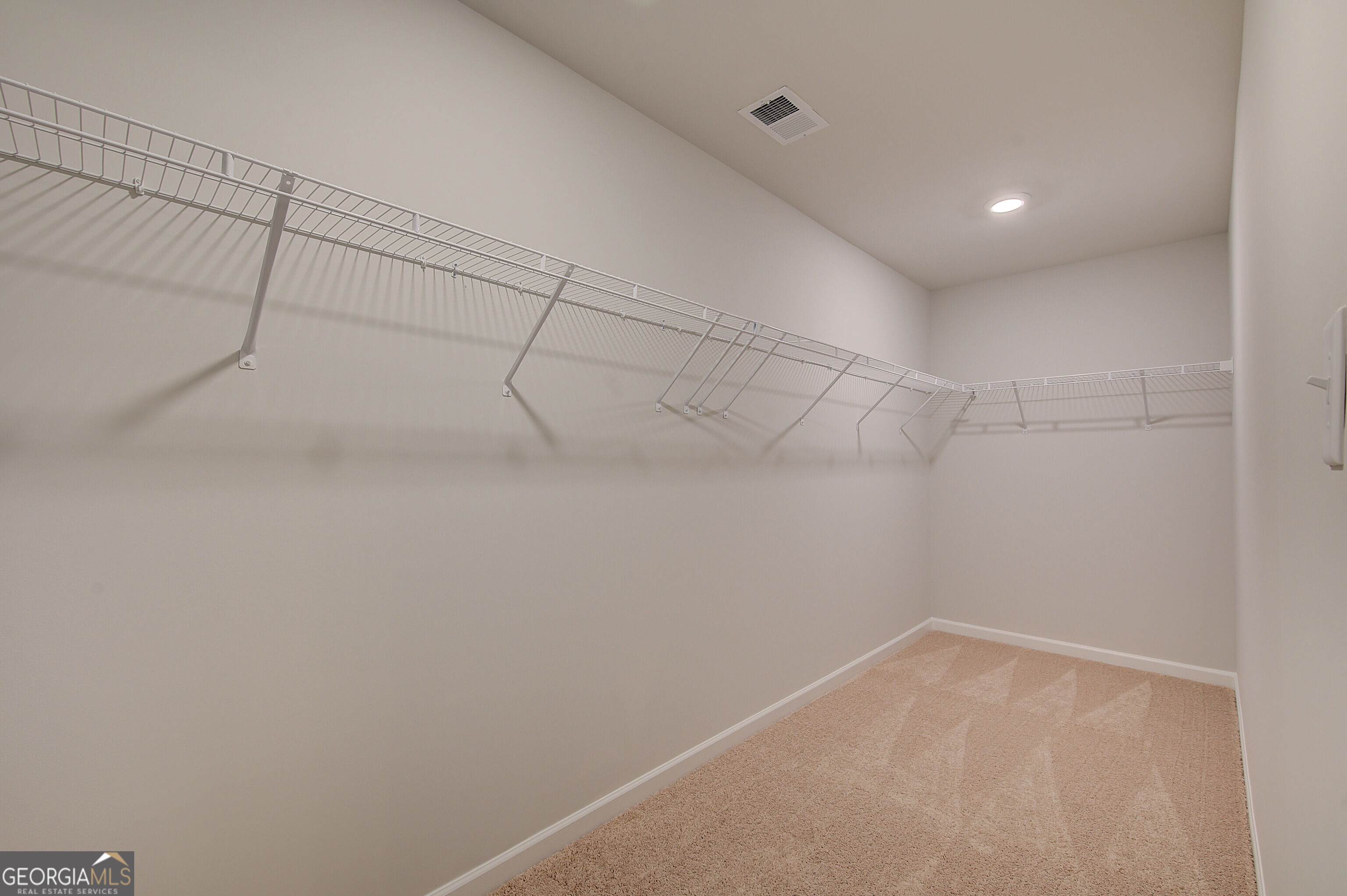 605 Button Grove Property Photo 31