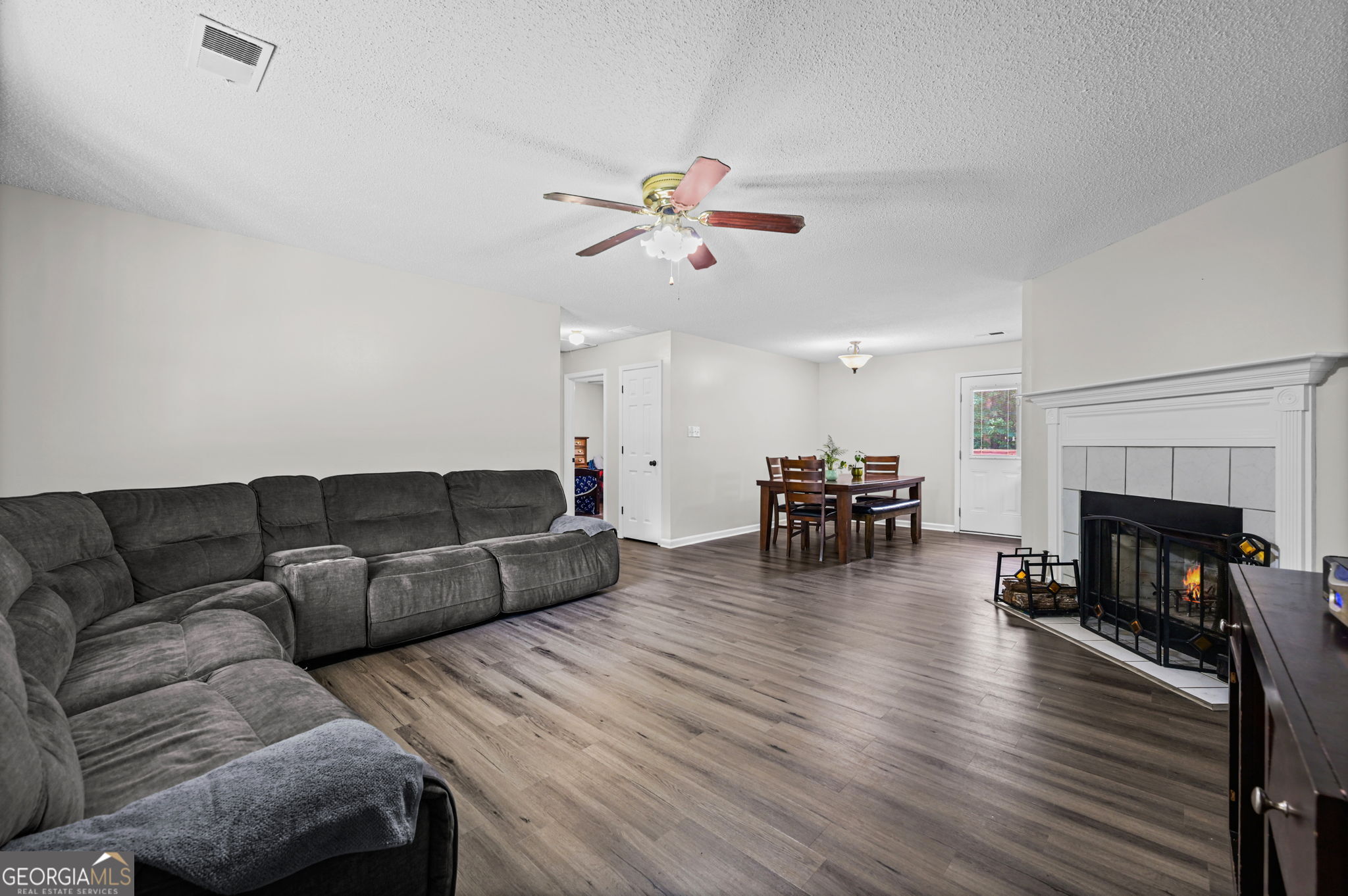 109 Pinedale Circle Property Photo 5
