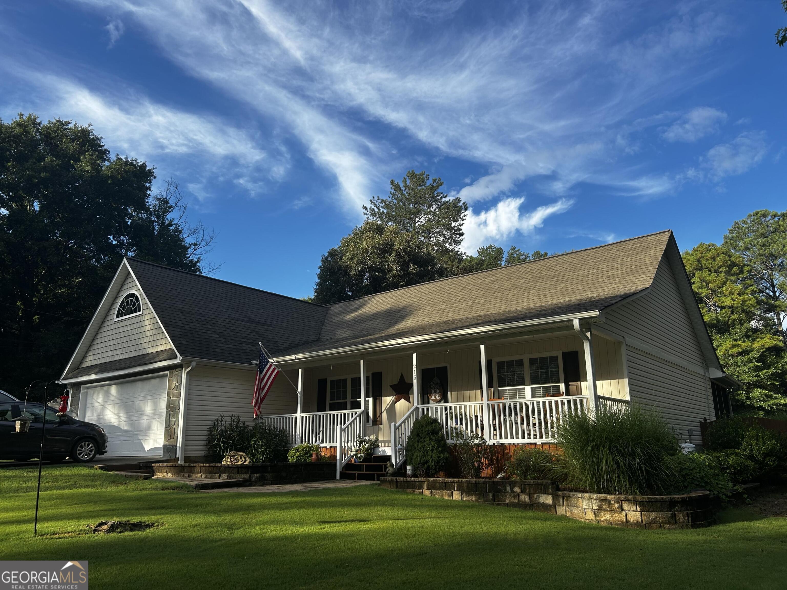 215 Iron Hill Road Property Photo 1