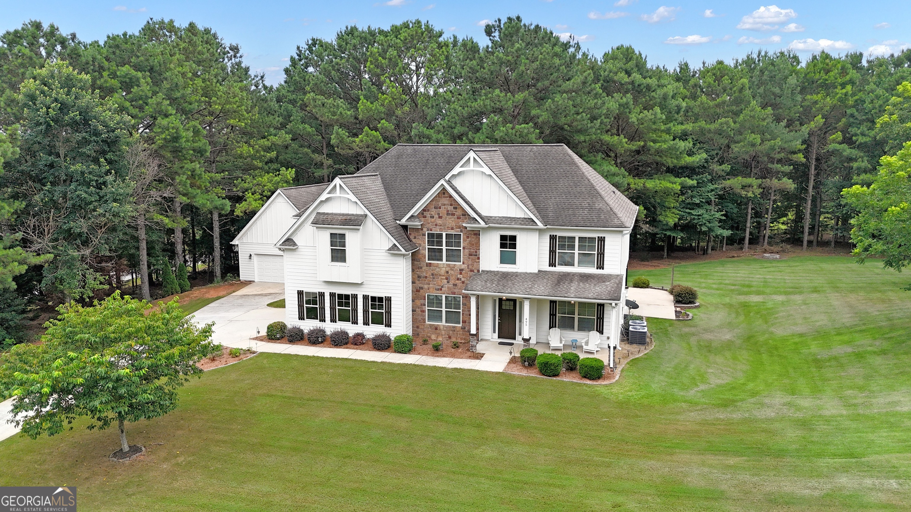 495 George Coggin Road Property Photo 3