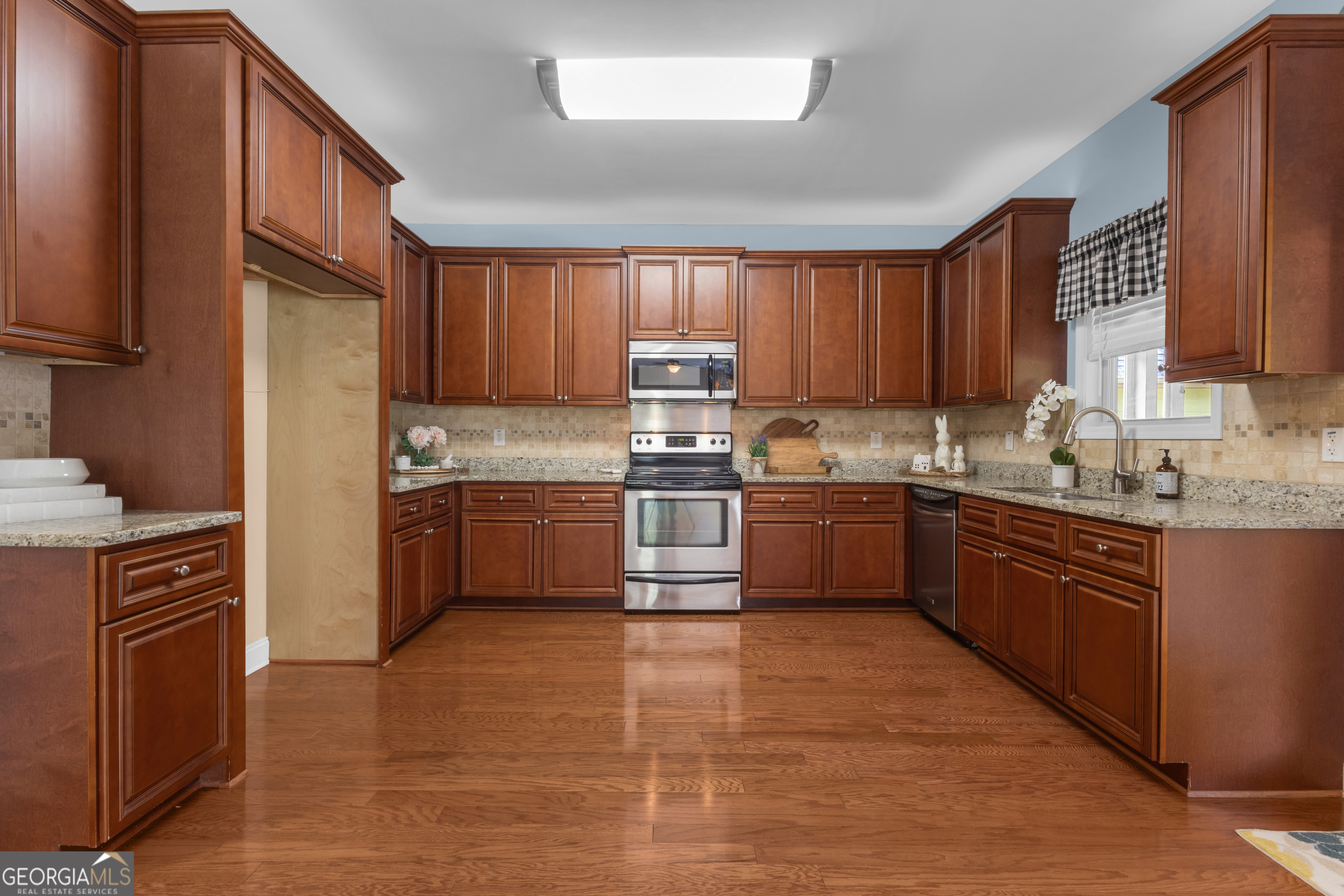 495 George Coggin Road Property Photo 20