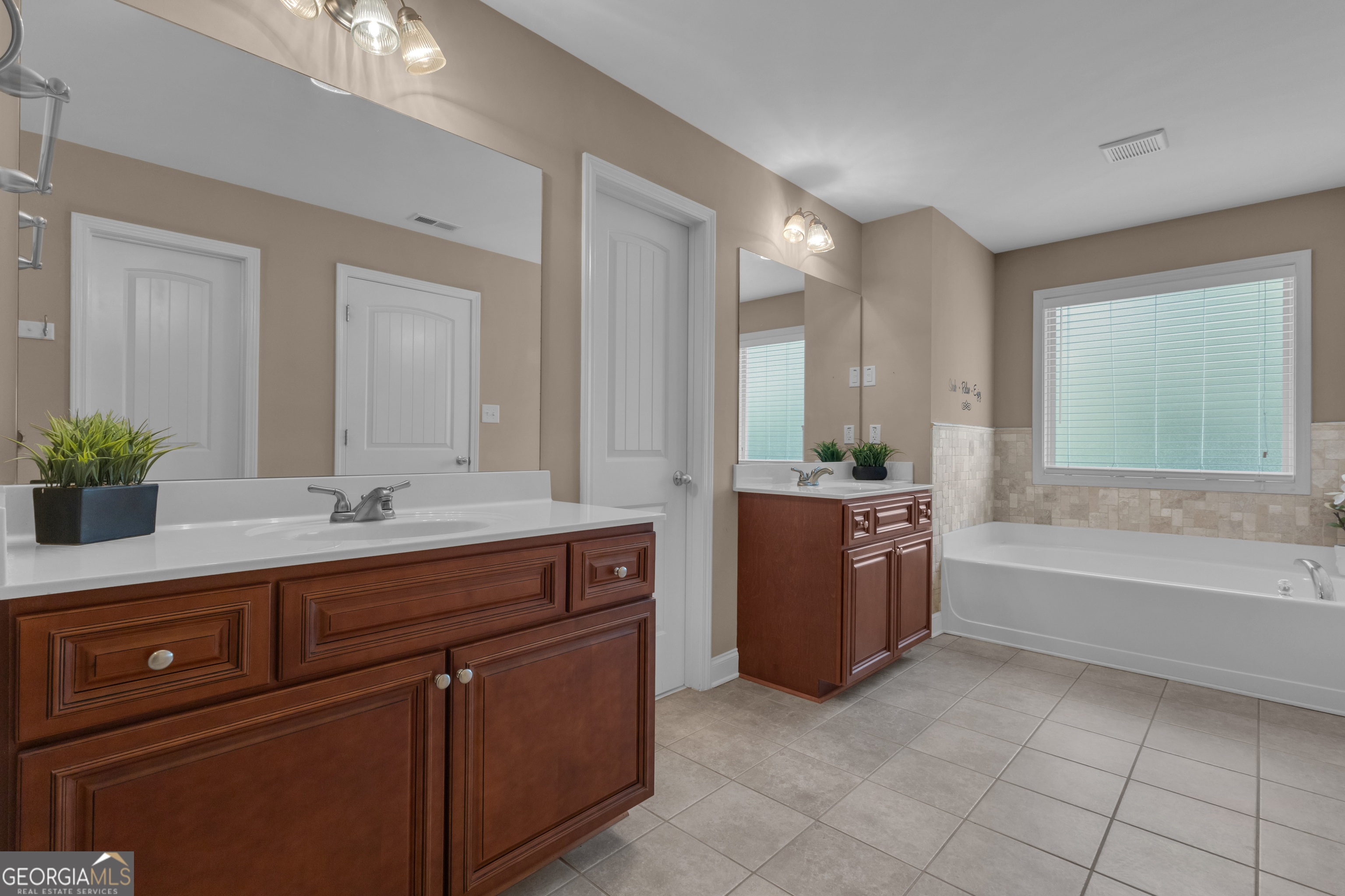 495 George Coggin Road Property Photo 45