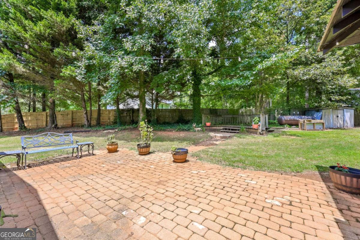 101 Fairlane Court Property Photo 12