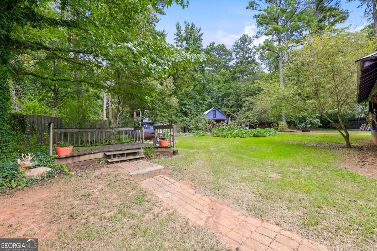 101 Fairlane Court Property Photo 16
