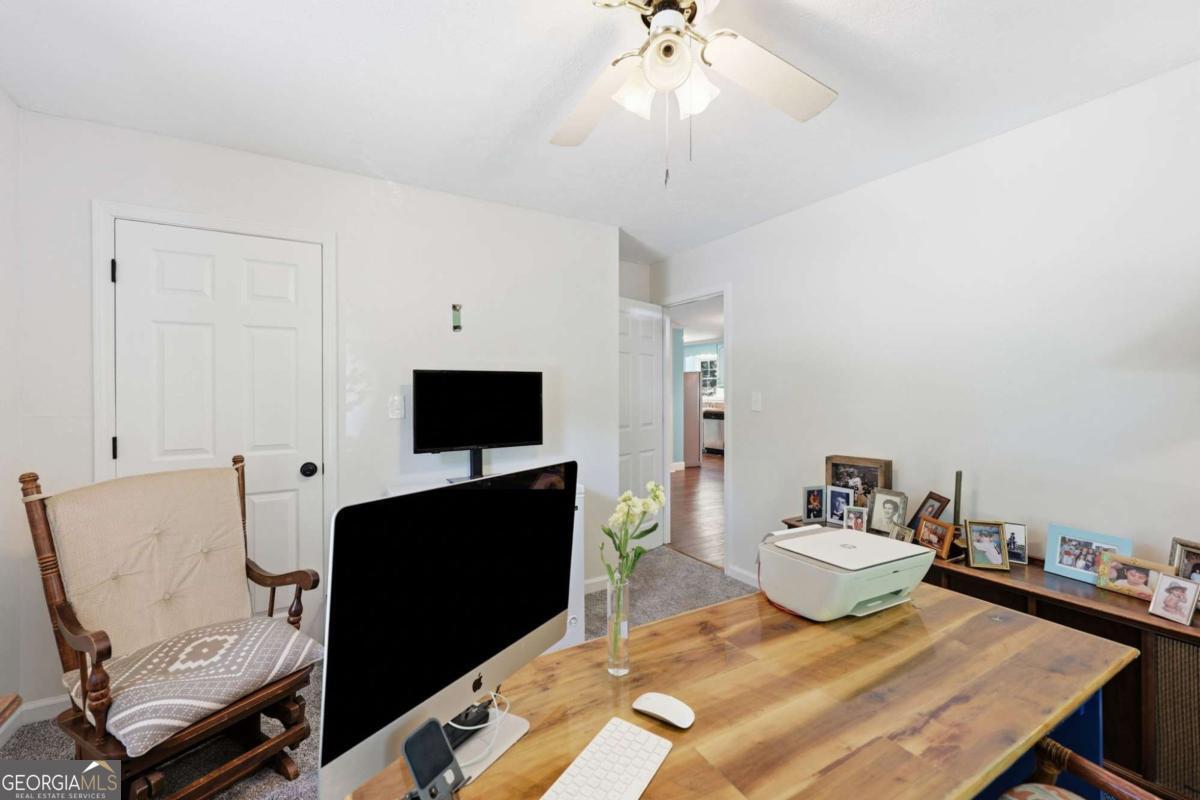 101 Fairlane Court Property Photo 40