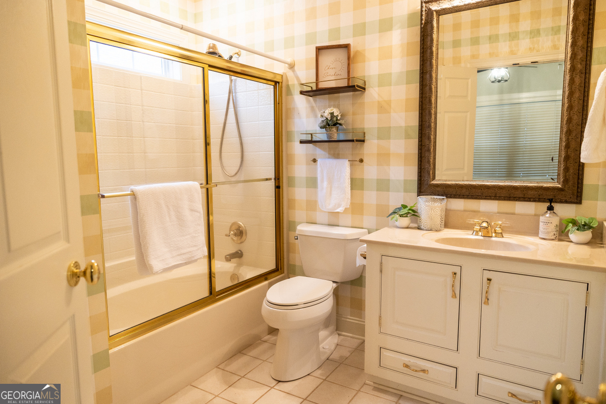 115 Orchard Lane Property Photo 6