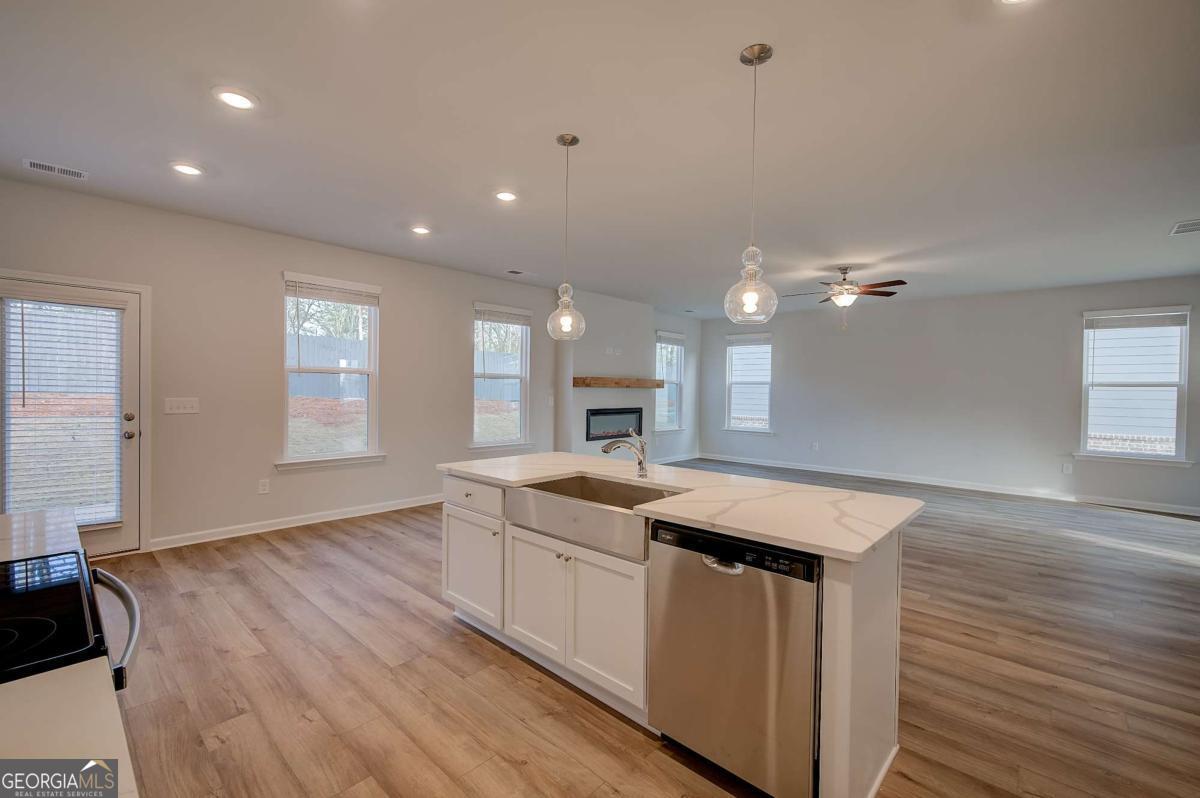 113 St Annes Place Property Photo 16