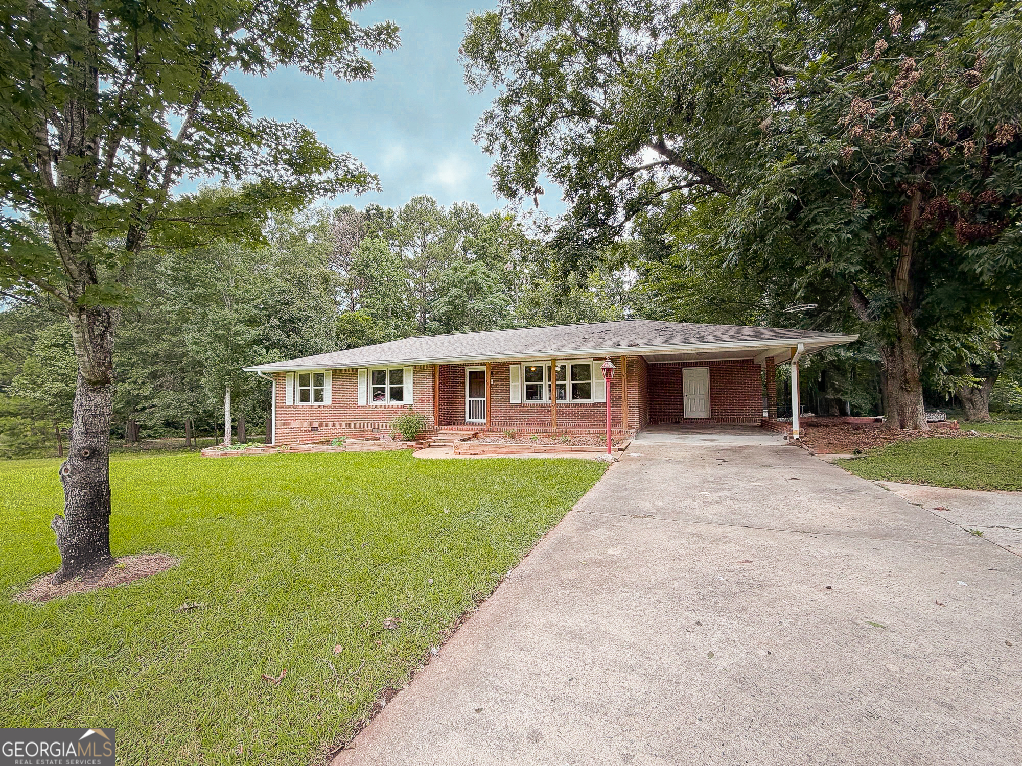 77 Franklin Hwy Property Photo 1
