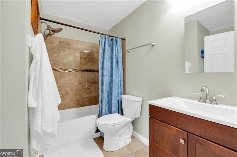 32 Baker Road Se Property Photo 15