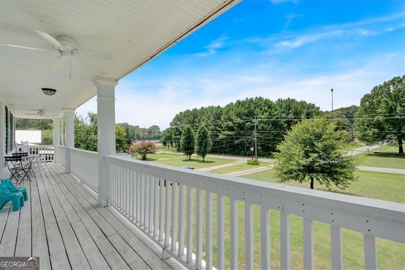 32 Baker Road Se Property Photo 18
