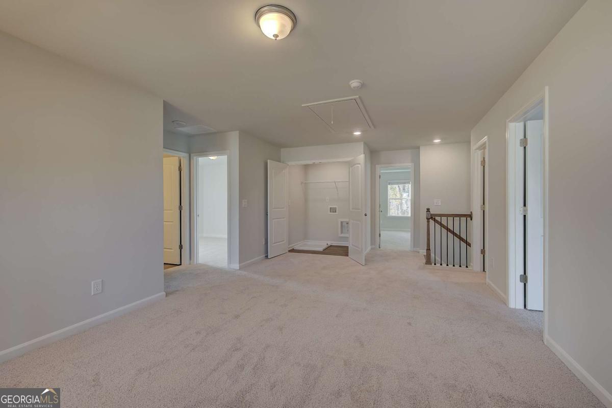 219 St Annes Place Property Photo 18