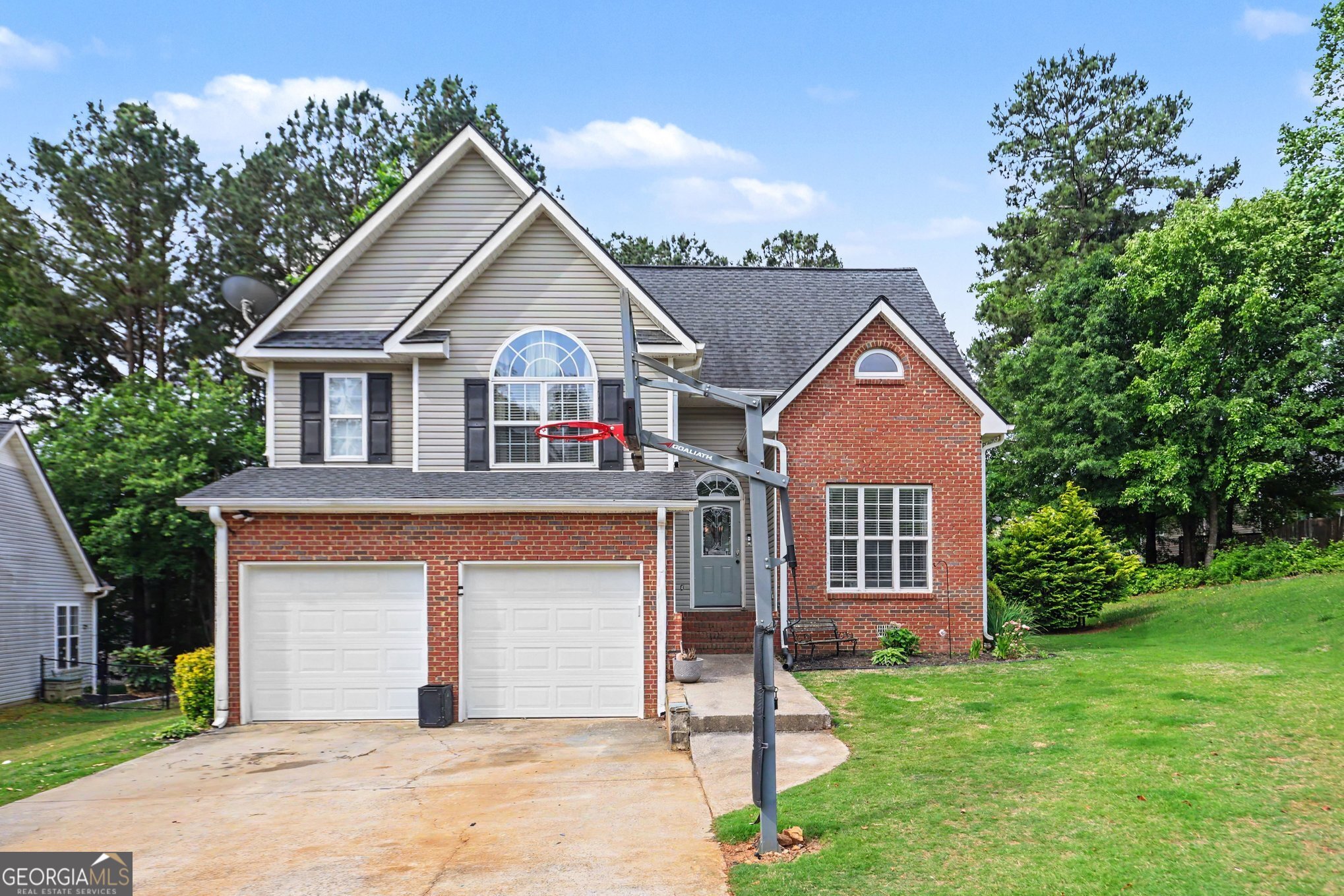 1015 Stone Brook Lane Property Photo 1