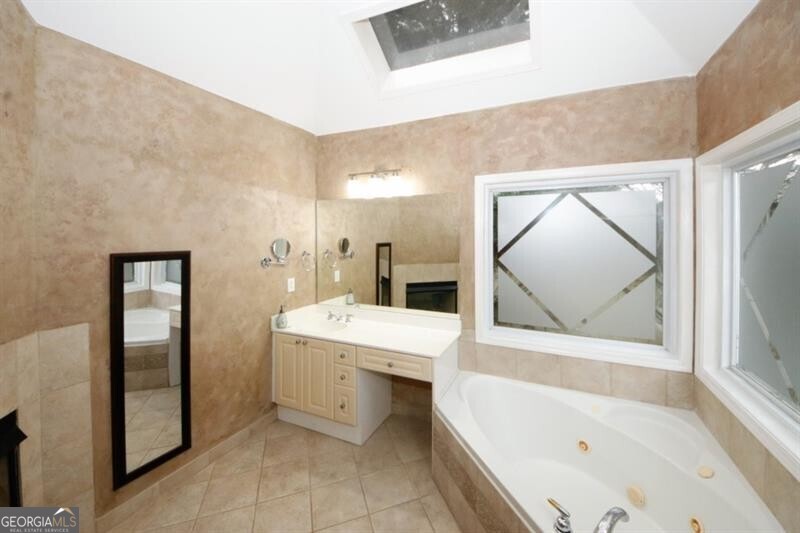 1354 Brookhaven Village Circle Ne Property Photo 38