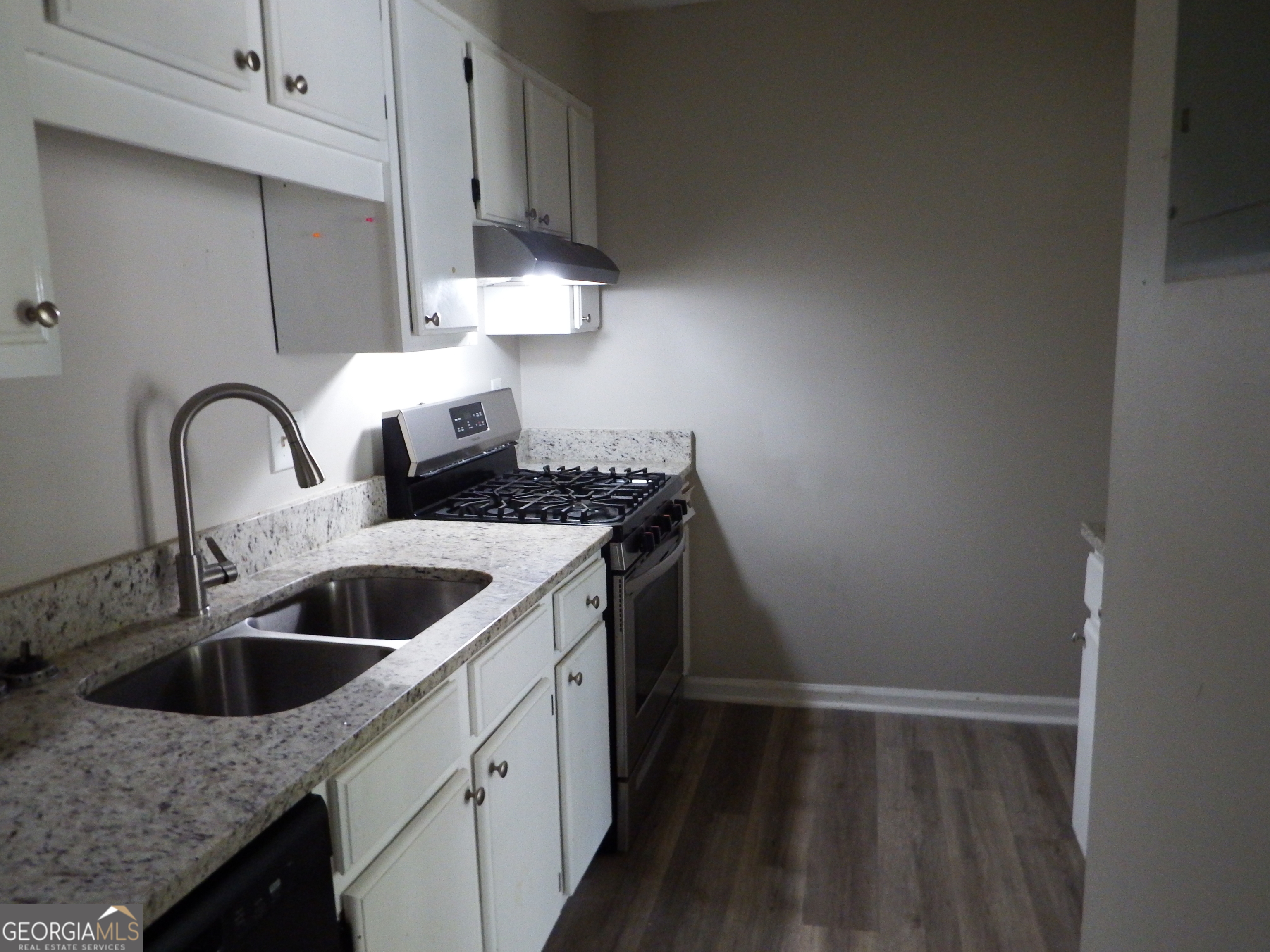 885 Brandy Oaks Lane Property Photo 5