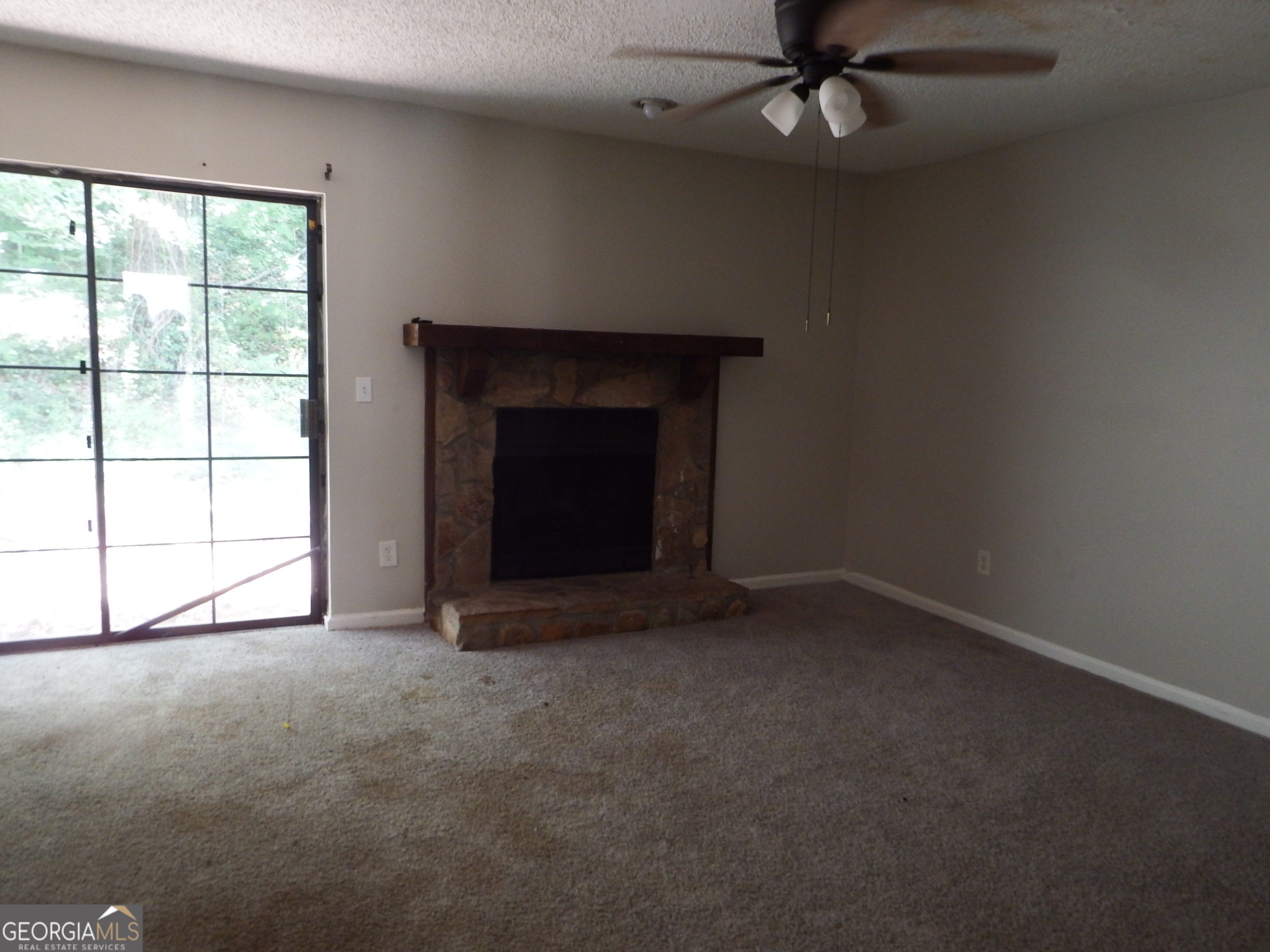885 Brandy Oaks Lane Property Photo 7