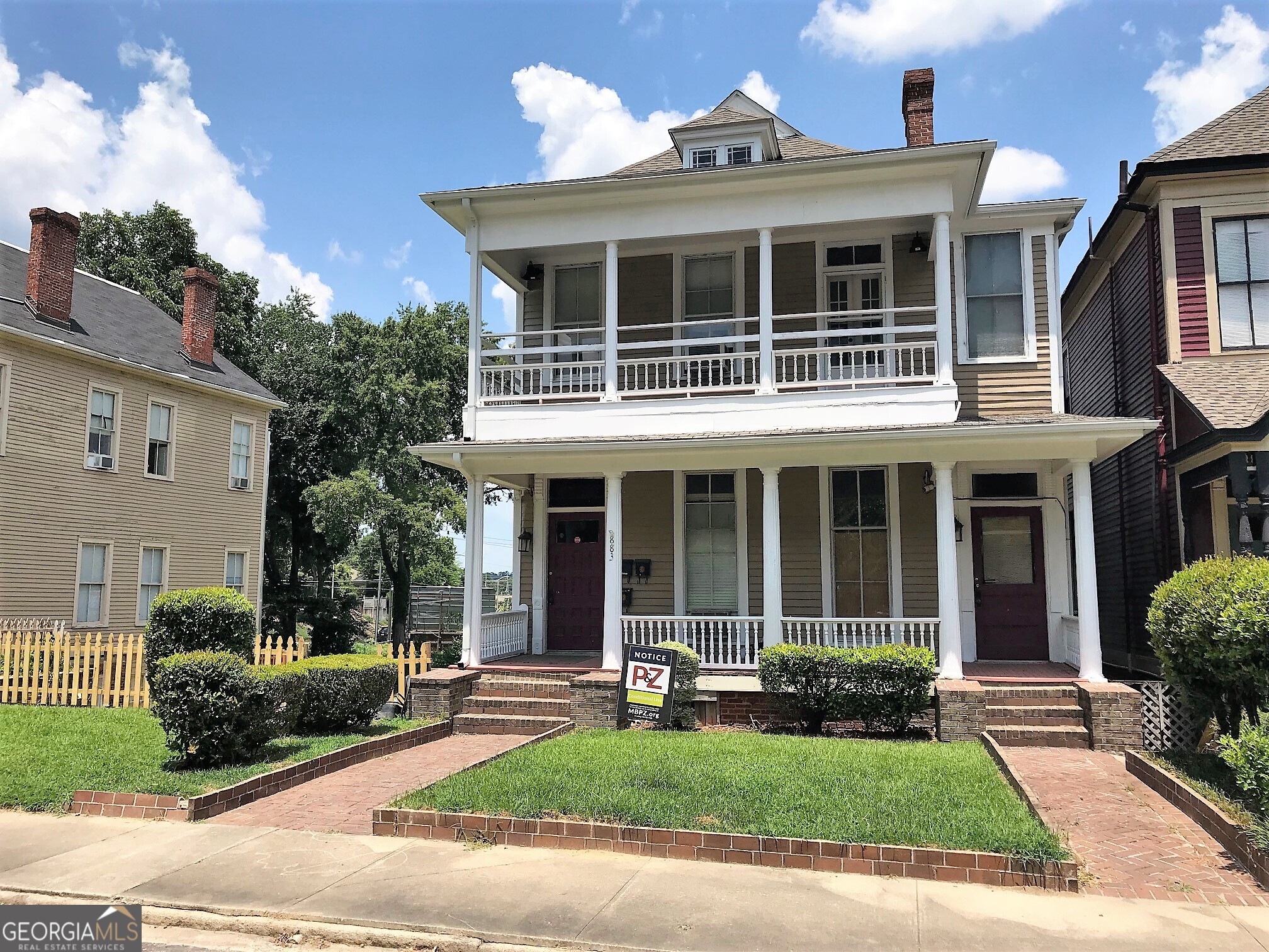 895 Mulberry Street Property Photo 1