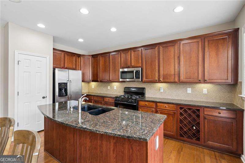 503 Grove Field Court Property Photo 15