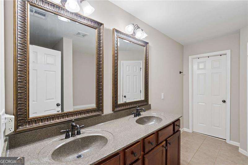 503 Grove Field Court Property Photo 32