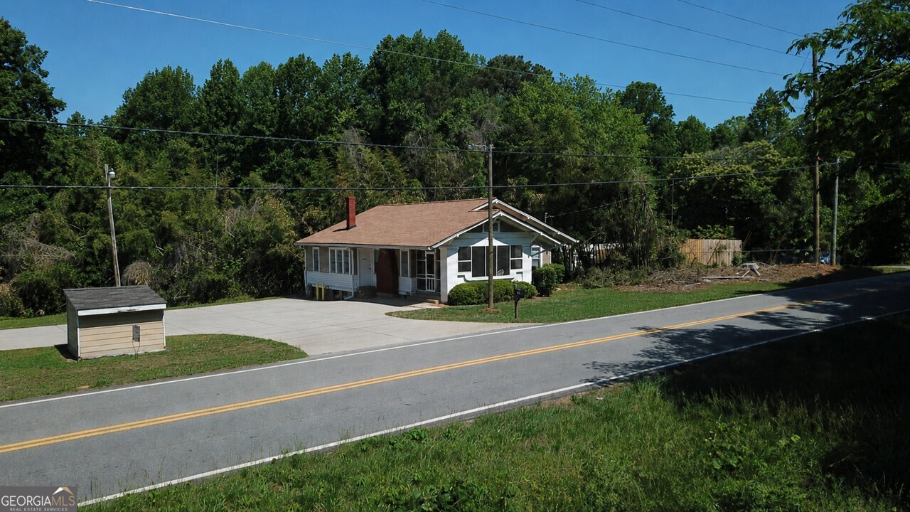 5659 Old Dahlonega Highway Property Photo 1