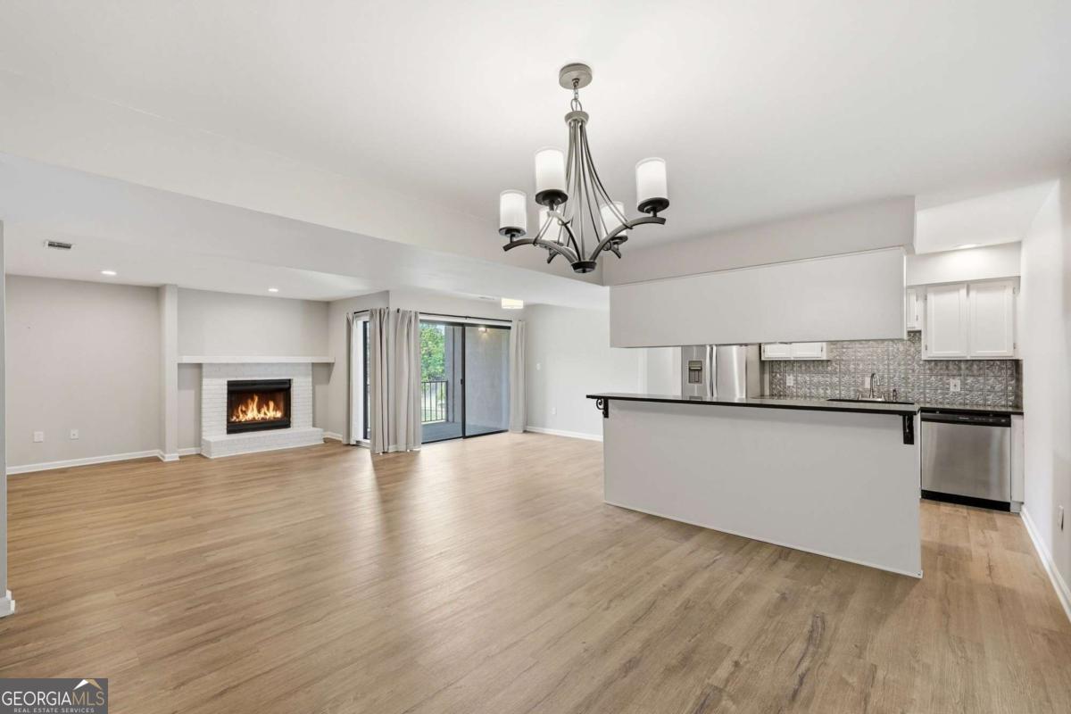 605 Candler Street # B13 Property Photo 13