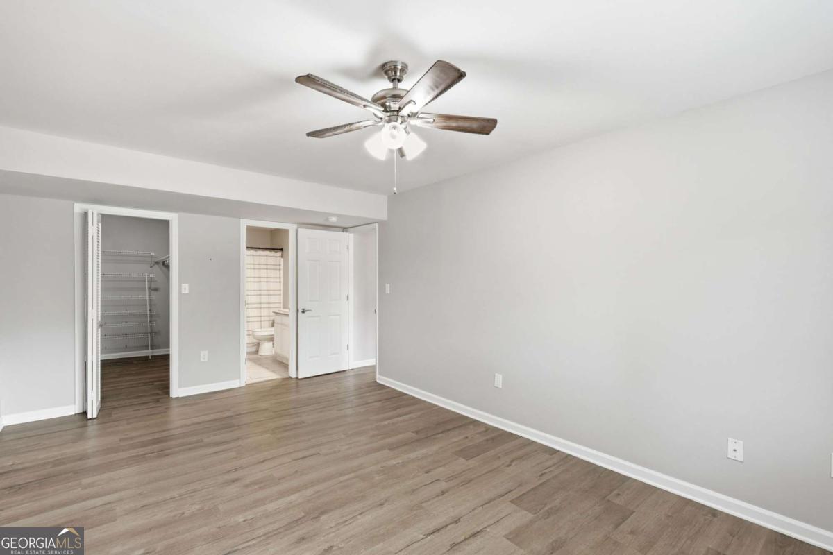 605 Candler Street # B13 Property Photo 20