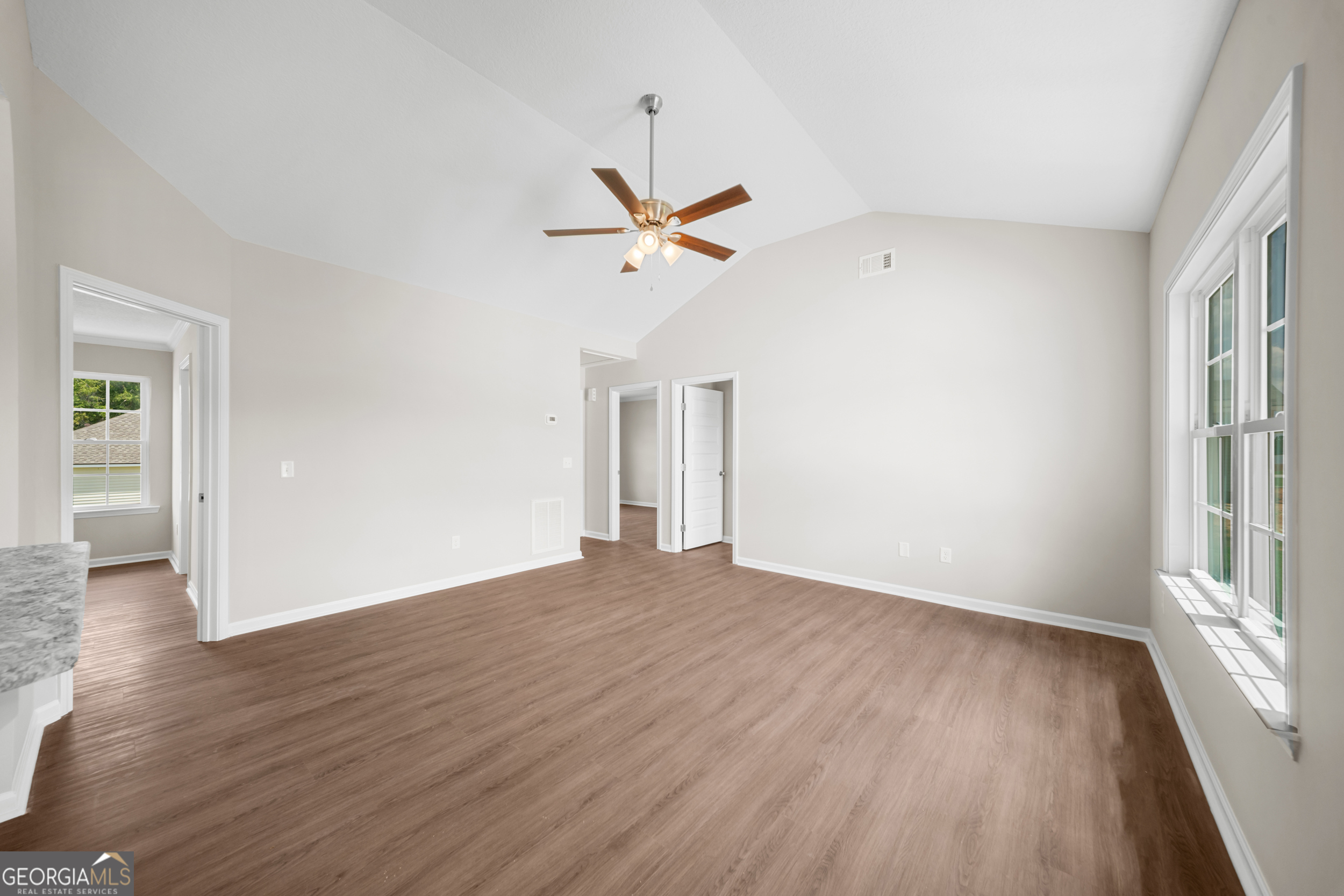 514 Nickies Way Property Photo 3