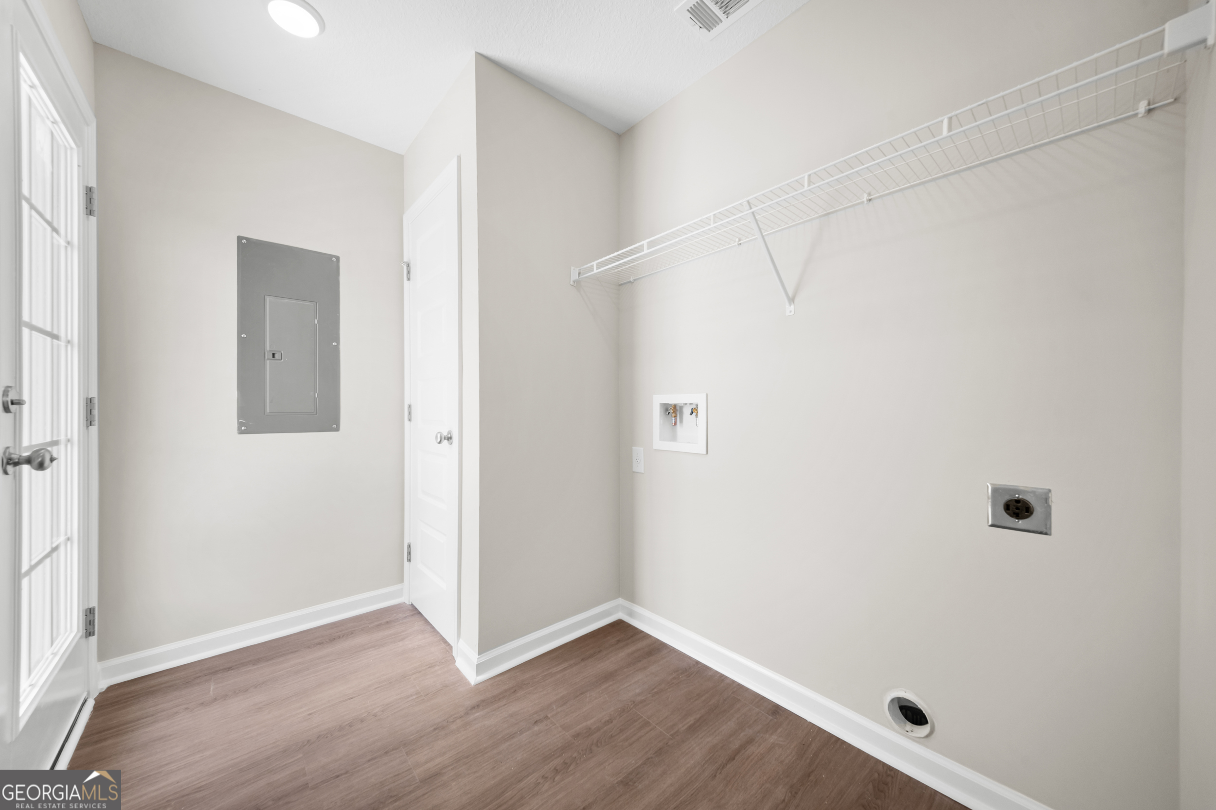 514 Nickies Way Property Photo 14
