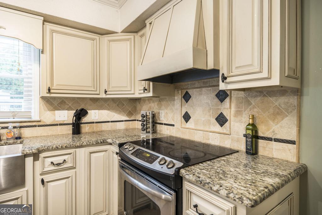 208 Shenandoah Trail Property Photo 12