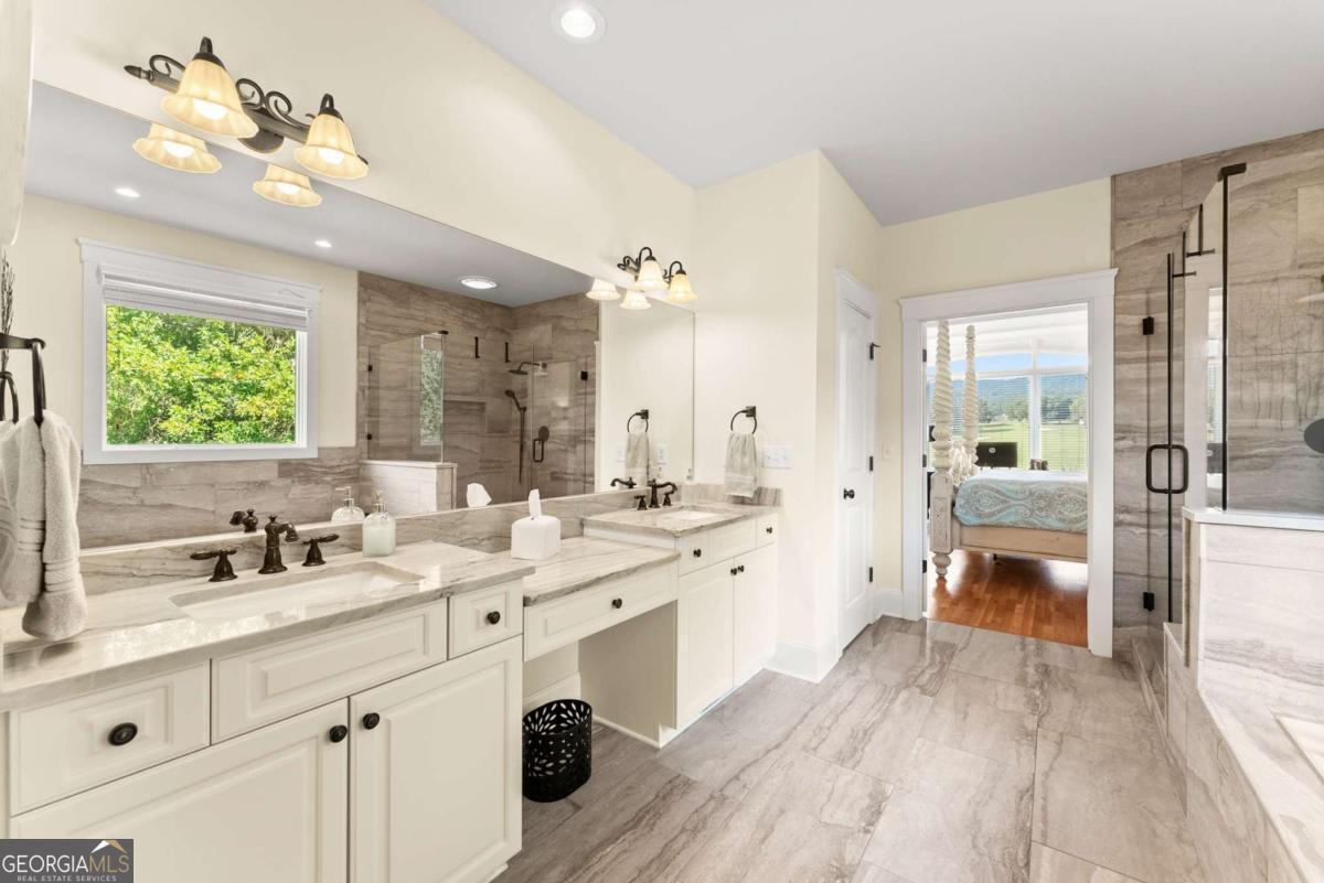 526 Orchard Drive Property Photo 31