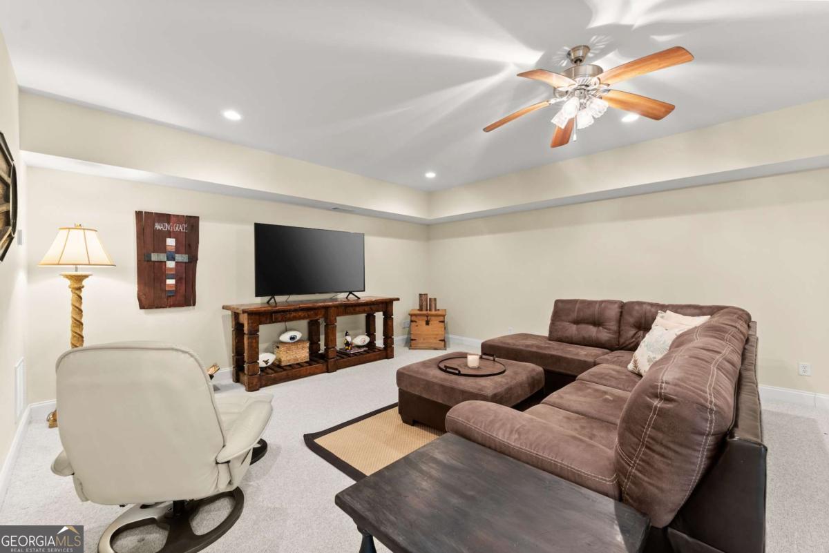 526 Orchard Drive Property Photo 48