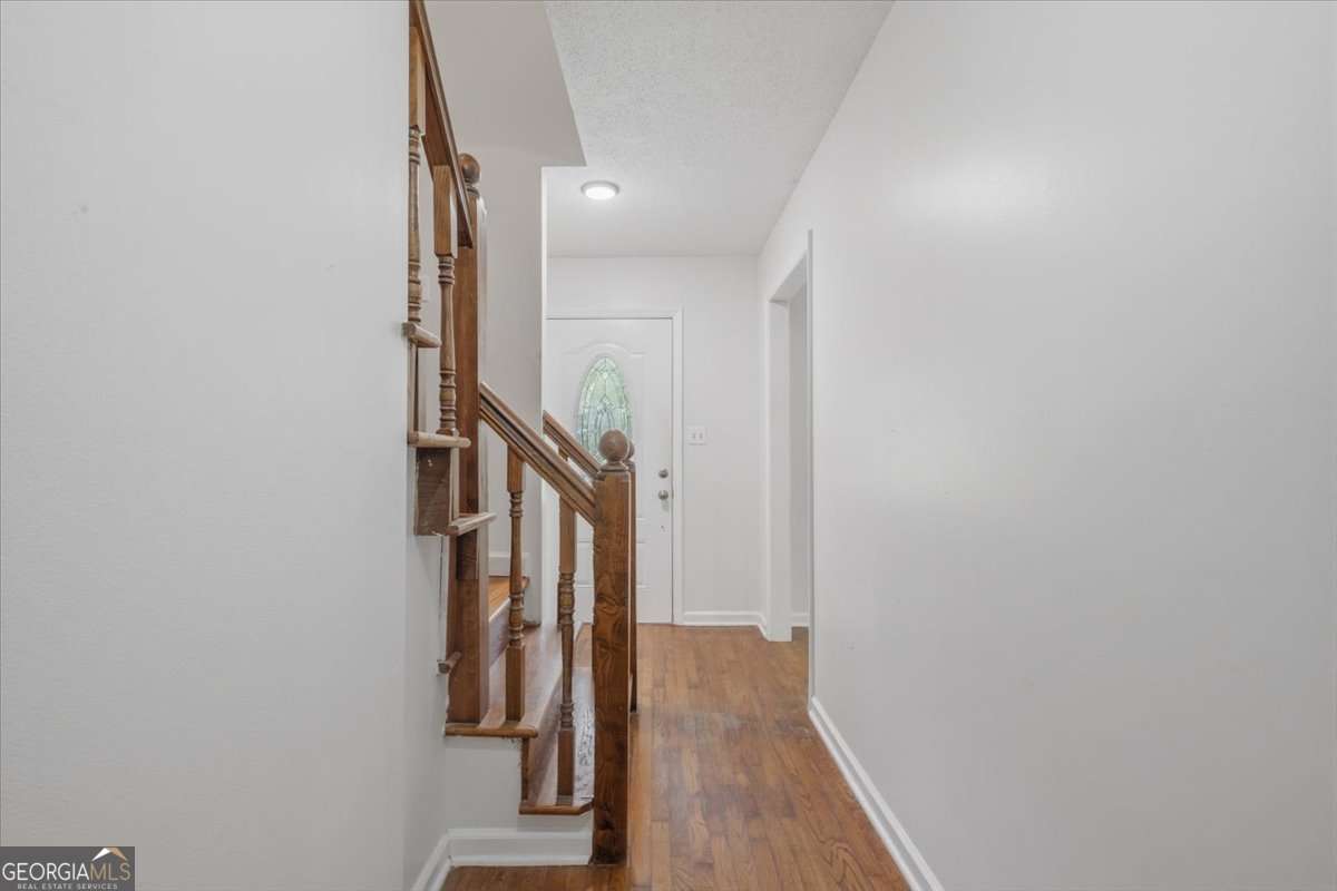 591 Old Taylorsville Road Property Photo 10