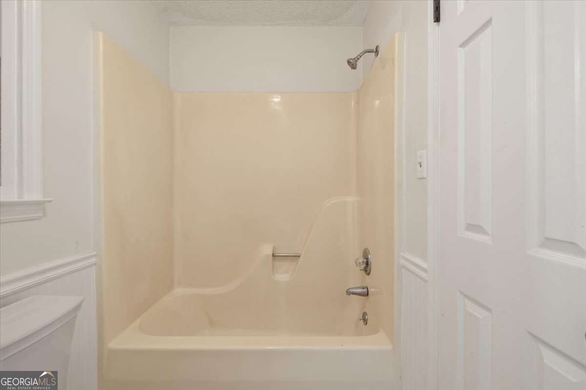 591 Old Taylorsville Road Property Photo 14